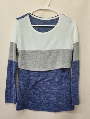 Bearsland Blue, Gray and White Nursing Long-Sleeve Top